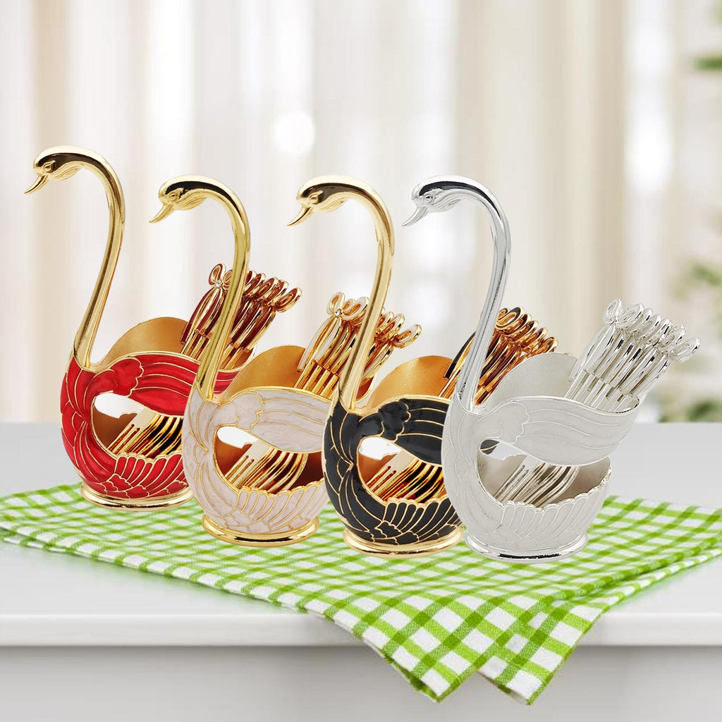 Swan Figurines & Luxury Ornaments in Pakistan - Premium Home Decor